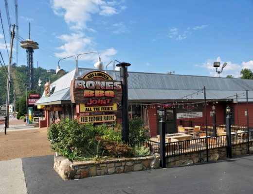 Bennett’s Pit BBQ, Gatlinburg, TN - Patrick's BBQ Trail